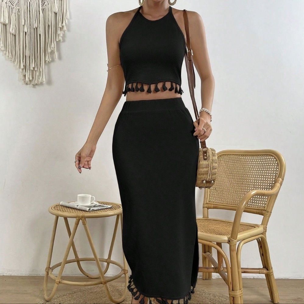 Tassel Trim Crop Halter Top & Split Thigh Skirt - Picture 4 of 6